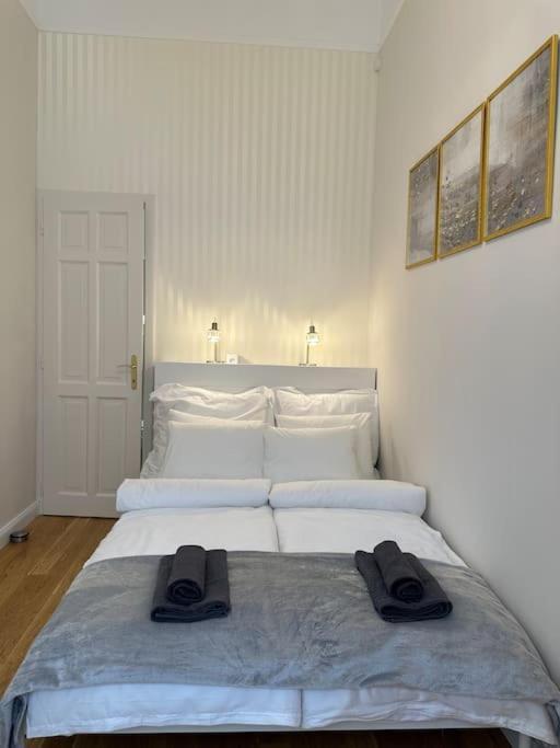 The Pearl Apartment บูดาเปสต์ ภายนอก รูปภาพ